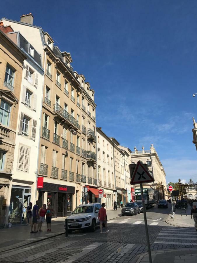 F2 Stanislas Nancy Bagian luar foto