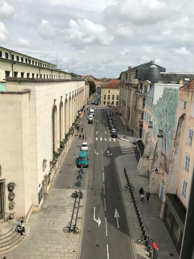 F2 Stanislas Nancy Bagian luar foto