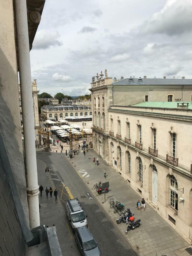 F2 Stanislas Nancy Bagian luar foto